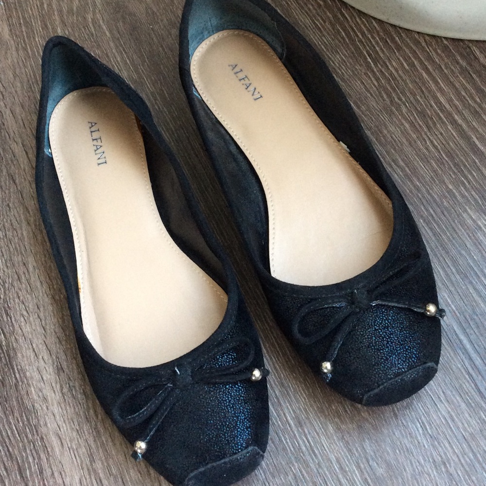 Black Flats